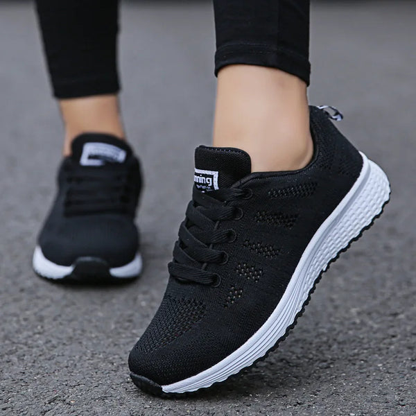 A08Black / 42